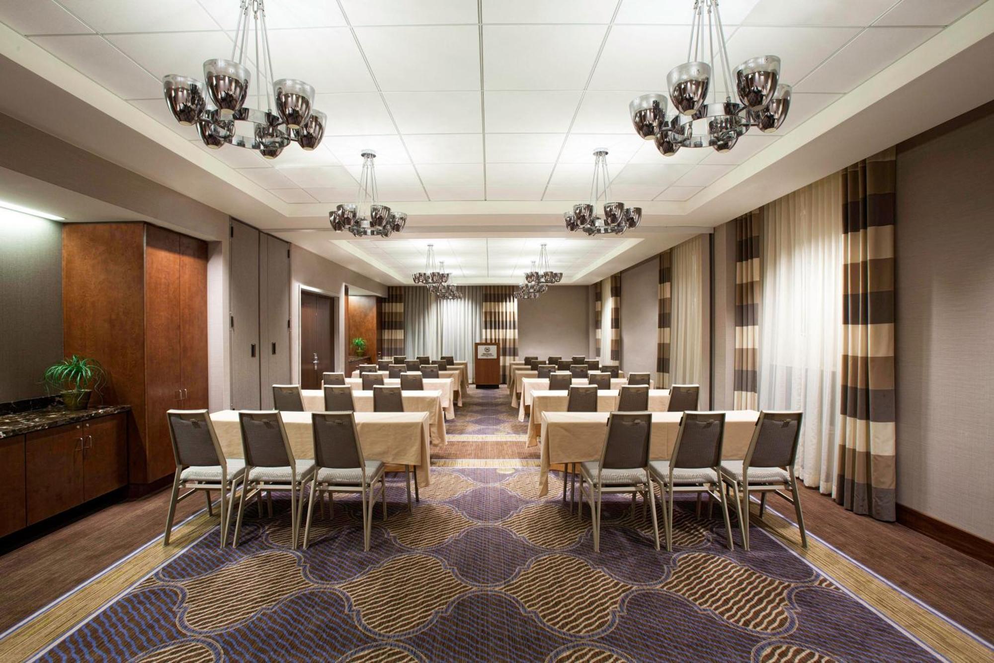 Sheraton Pittsburgh Airport Hotel Coraopolis Kültér fotó